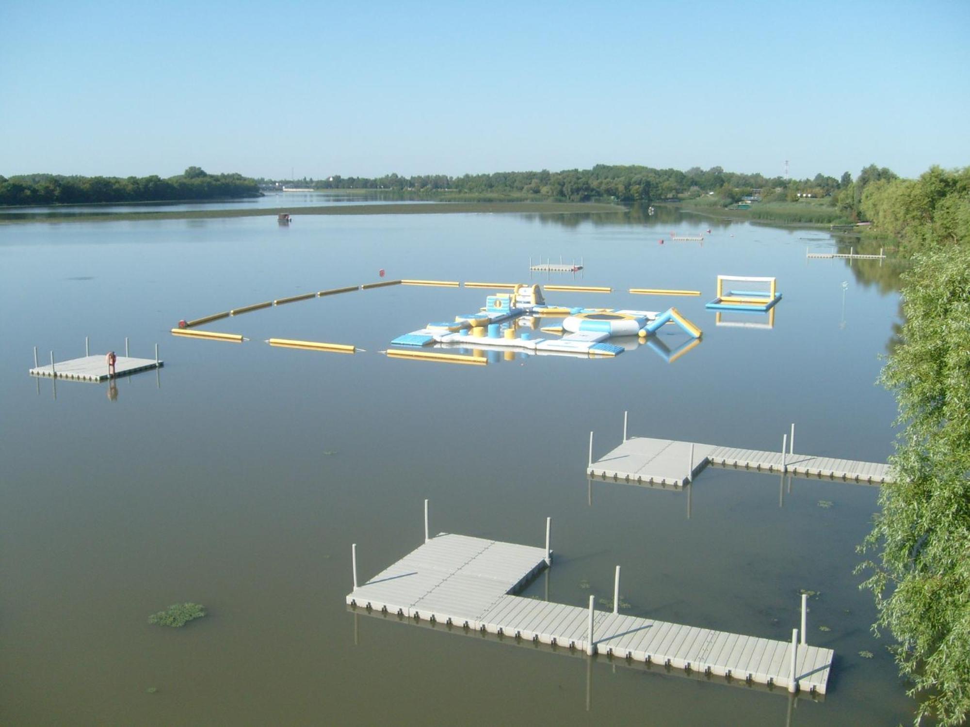 Tisza-To Apartmanpark Kiskore Exterior photo